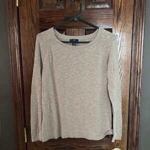 Gap — Raglan Sweater